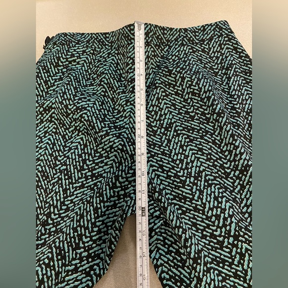 Authentic Prada pants - Picture 10 of 11